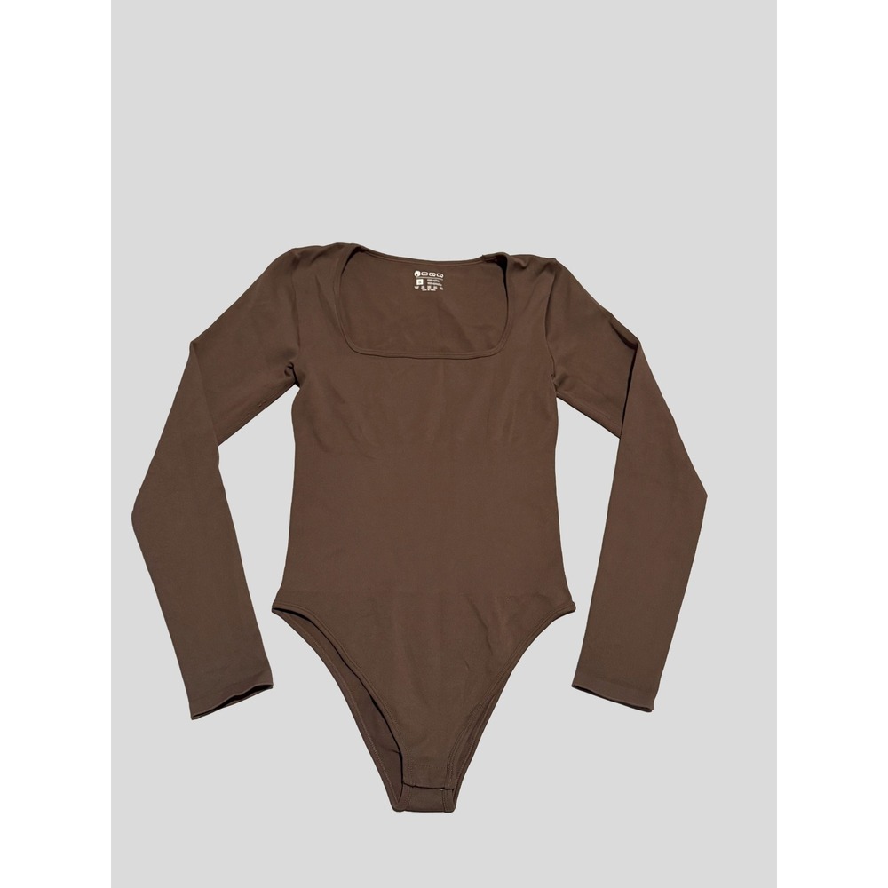 OQQ Womens Seamless Ribbed Long Sleeve Bodysuit Square Neck Light Brown Small